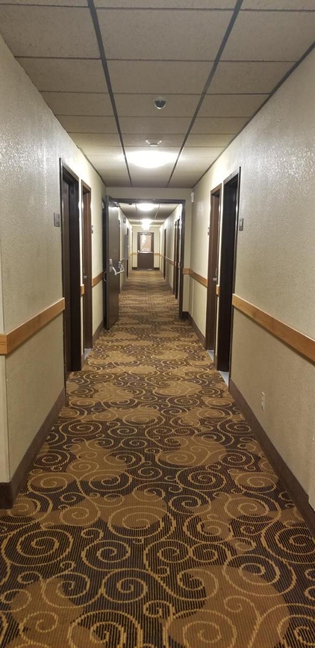 Hometown Inn And Suites Washington Extérieur photo